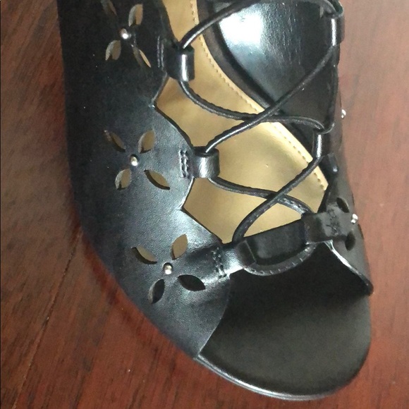 🥂Michael Kors Black Thalia Sandals - Picture 5 of 7